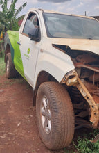 Load image into Gallery viewer, MITSUBISH L200- PICK-UP SINGLE CABIN - UBG 988W