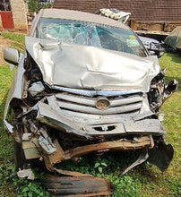 Load image into Gallery viewer, COROLLA-SPACIO - UBG 164A