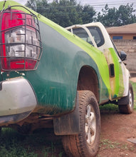 Load image into Gallery viewer, MITSUBISH L200- PICK-UP SINGLE CABIN - UBG 988W