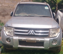 Load image into Gallery viewer, MITSUBISHI SHOGUN - UBJ 370X