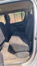 Load image into Gallery viewer, TOYOTA HILUX-PICK-UP DOUBLE CABIN - UBF 003A
