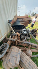 Load image into Gallery viewer, SINO TRUCK (HOWO) BOX BODY - UBP 547C
